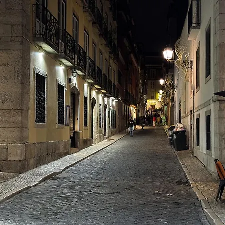 아파트 Chiado View